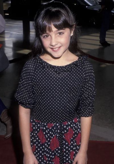 Curly Sue where to watch, Alisan Porter, Curly Sue Steve Carell, Curly Sue 2, Curly Sue Netflix, Curly sue meaning, Curly Sue movie, Curly sue full movie,