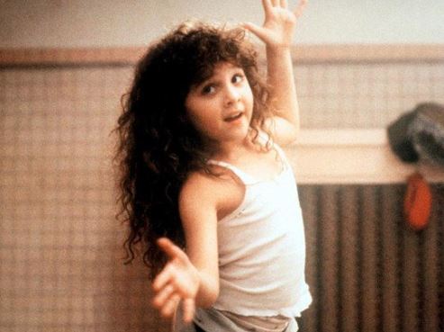 Curly Sue where to watch, Alisan Porter, Curly Sue Steve Carell, Curly Sue 2, Curly Sue Netflix, Curly sue meaning, Curly Sue movie, Curly sue full movie,
