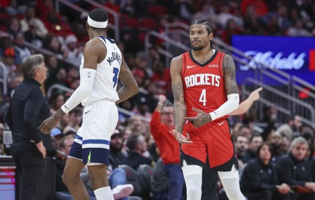 Jalen Green and Alperen Sengun shine after benching as Rockets edge past Wolves