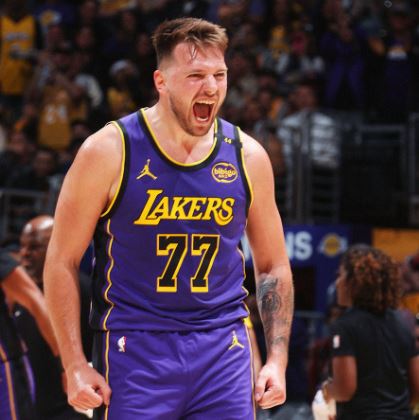 Luka Dončić avenges loss against Mavericks, but full closure remains out of reach.