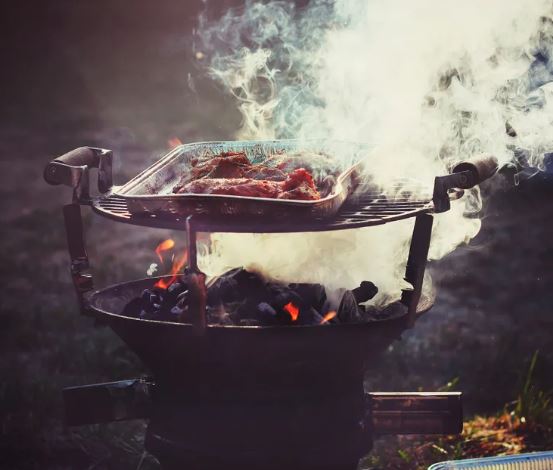 Neighborly Relations, Community Life, Barbecue, Laundry Day, Friendship, Home and Garden, Life Lessons, Cooking Together, Neighborhood Stories, Compromise, Outdoor Living, Summer Vibes, Grilling, Daily Life, Fresh Laundry,