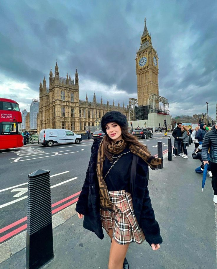 UK girls, True love, Romantic profiles, Relationship stories, British women, Online dating, Love journey, Dating profiles, Finding love, Real love stories, Single women UK, Emotional connection, Love and romance, Women looking for love, Personality descriptions,