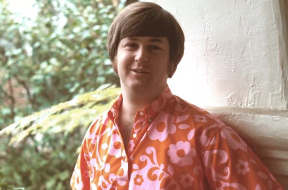 A Harmonic Farewell: Beach Boys Co-Founder Brian Wilson Dies at 82
